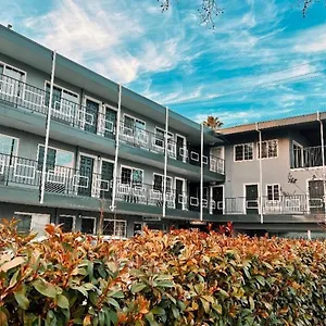 Motel Capital Downtown Convention Center