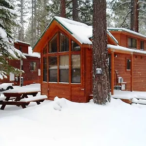 Holiday park Cedar Pines
